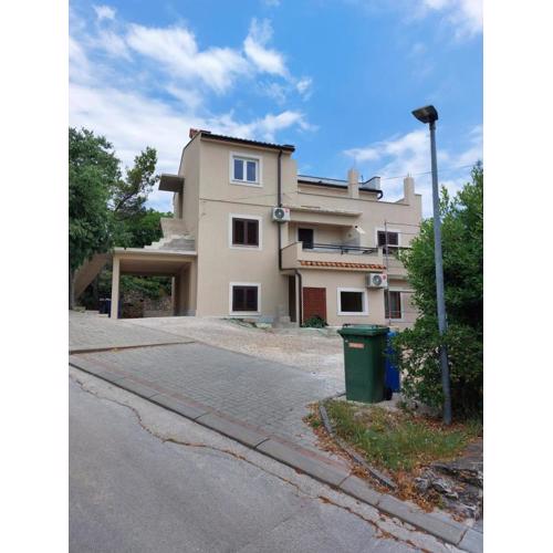 Evelina Apartment