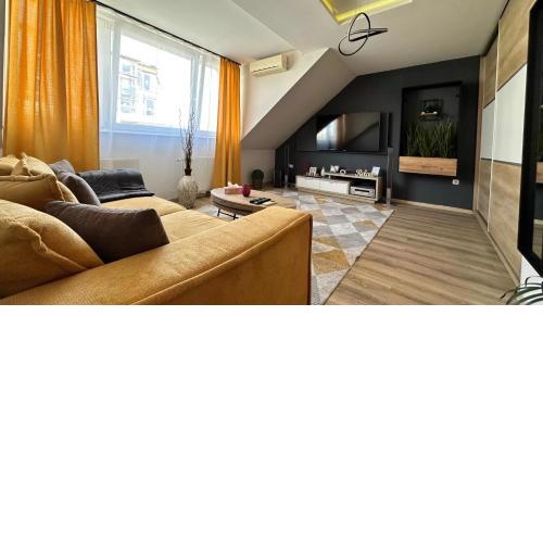 Evelin's apartment