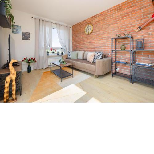 Exceptional Apartment in Warsaw with Parking by Noclegi Renters