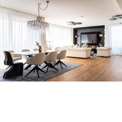 Exclusive 2BR Skyline Penthouse by HM