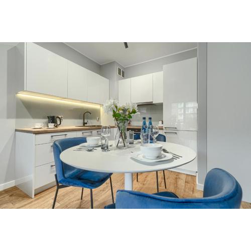 EXCLUSIVE FORTY Apartments