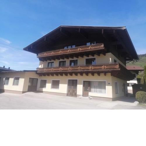 Exclusive panoramic apartment in Niedernsill