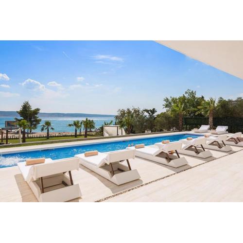 Exclusive Villa Calma I - heated pool&spa sea view