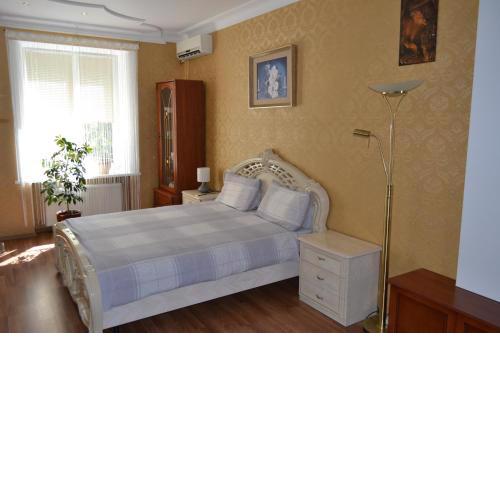 Executive suite in the centre