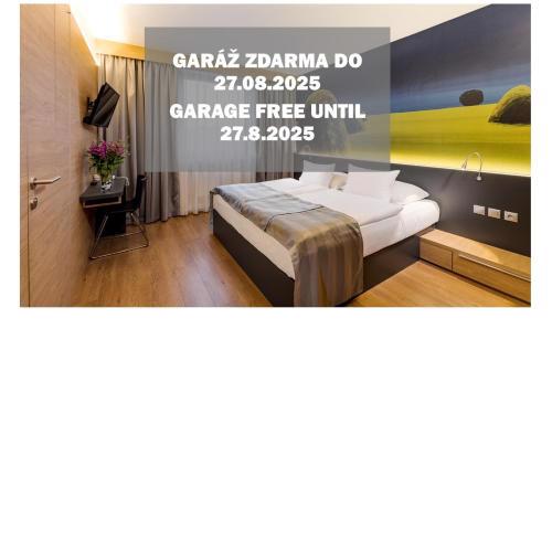 Expo Hotel