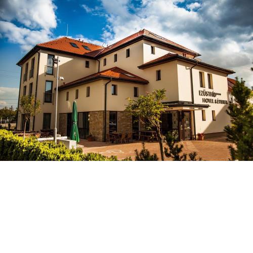 Ezüsthíd Hotel
