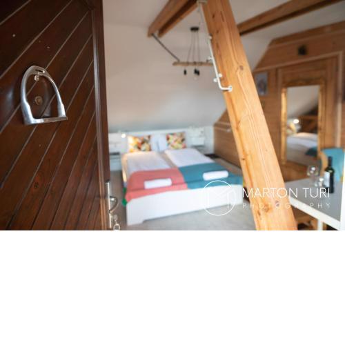 Ezüstkengyel Apartman