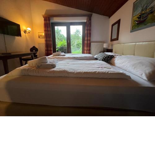 Familienappartement mit Balkon