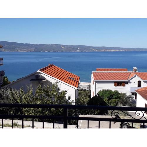 Family apartment and terrace with a sea view