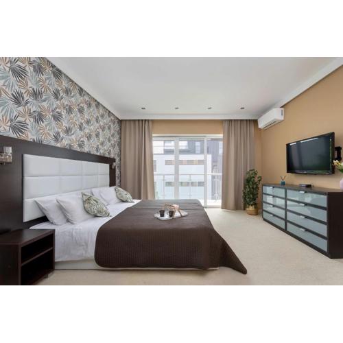 Family Apartment with Air Conditioning in Mielno by Noclegi Renters