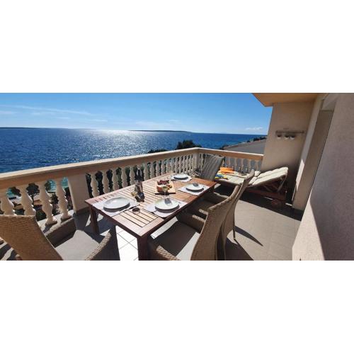 Family Apartments Iris 20m from the beach, in Mandre