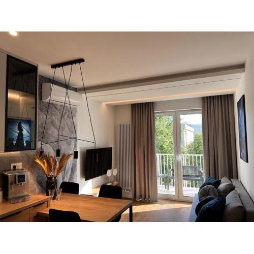 Family & Business Elegant Apartments ul Lotnicza Centrum Galeria Korona - 1 Bedroom, Terrace, Air Conditioning, Garage - NEW!
