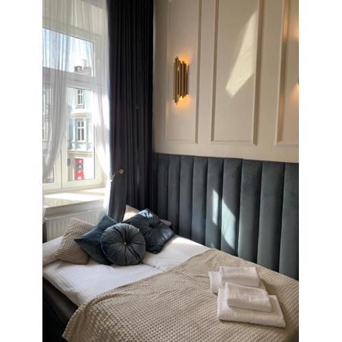 Family & Business Sauna Apartments Sienkiewicza Wesoła No 6 Centrum Downtown - 1 Bedroom with Private Sauna, Parking - NEW!