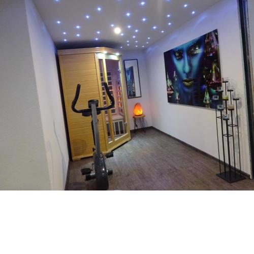 family friendly apartment 3 adults plus child