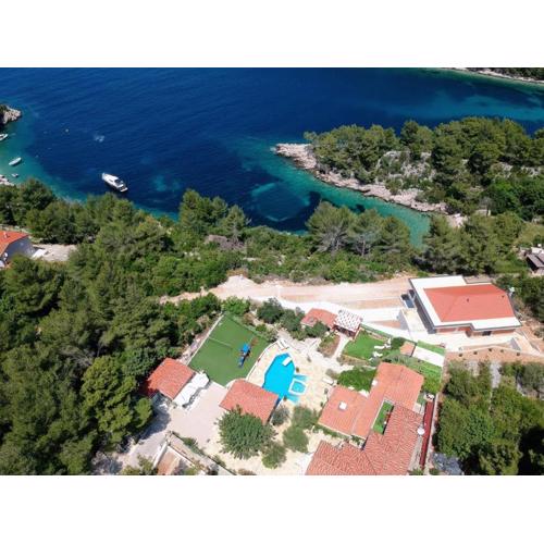 Family friendly apartments with a swimming pool Cove Poplat, Korcula - 18258