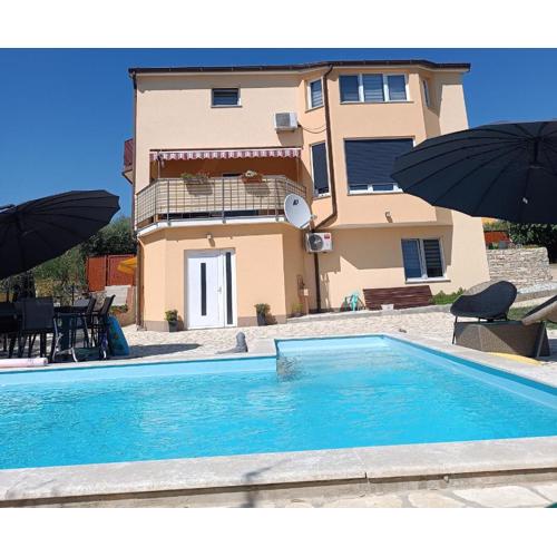 Family-friendly apartments with swimming pools Kastel, Central Istria - Sredisnja Istra - 21309