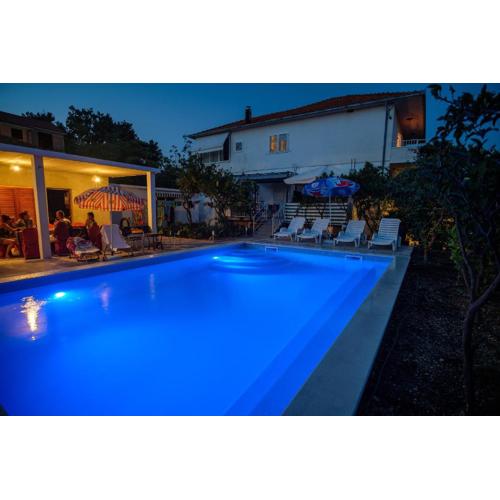 Family-friendly apartments with swimming pools Orebic, Peljesac - 14644