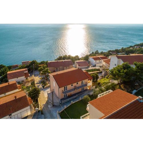 Family-friendly apartments with swimming pools Stanici, Omis - 18676