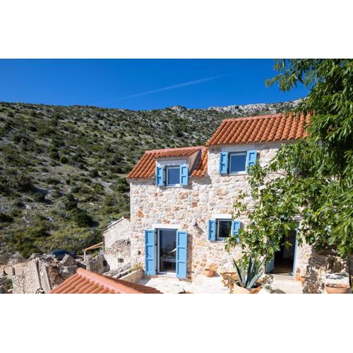 Family friendly house with a swimming pool Cove Zarace - Dubovica, Hvar - 23502