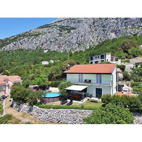 Family friendly house with a swimming pool Gornji Tucepi - Podpec, Makarska - 6815