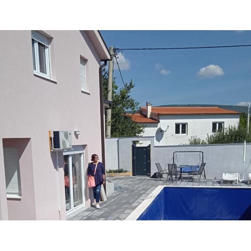 Family friendly house with a swimming pool Imotski, Zagora - 22623