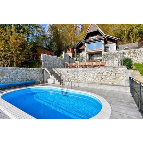 Family friendly house with a swimming pool Karlovac - 22089