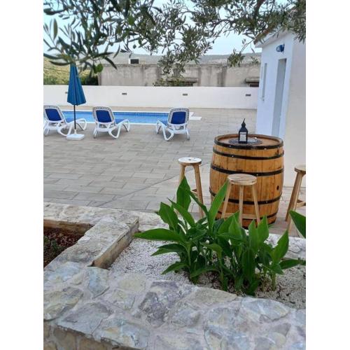 Family friendly house with a swimming pool Marina, Trogir - 22648