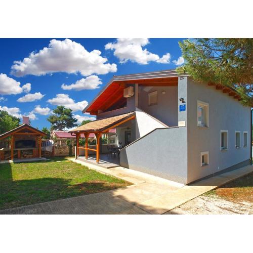Family friendly house with a swimming pool Peroj, Fazana - 20754
