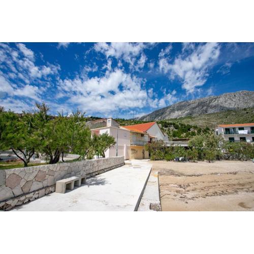 Family friendly seaside apartments Duce, Omis - 8668