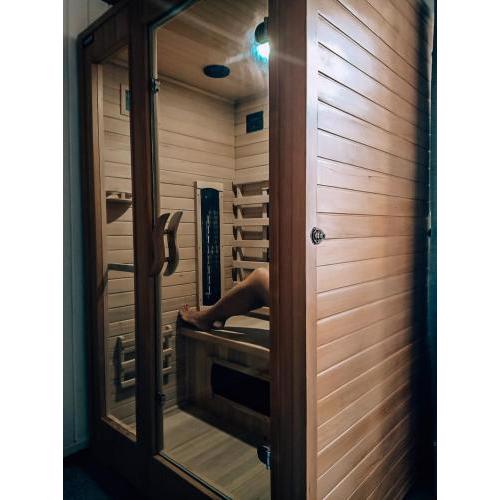 Family Home Garden & Sauna