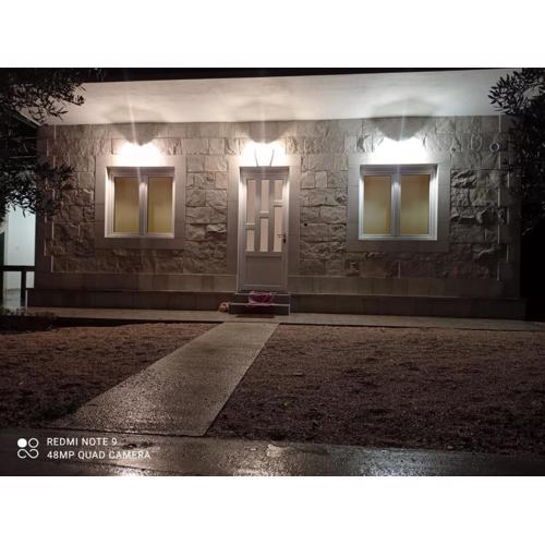 Family House LA - Krvavica