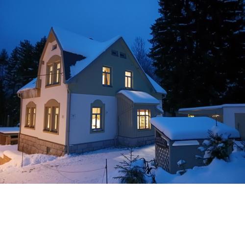 Family retreat in Bohemia with sauna