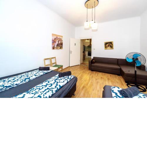 Family Rooms - 7 Minutes to Schönbrunn Palace