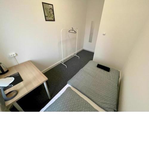 Fantastic Waw - CH5 Room C214