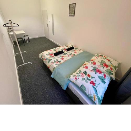 Fantastic Waw - CH5 Room C218