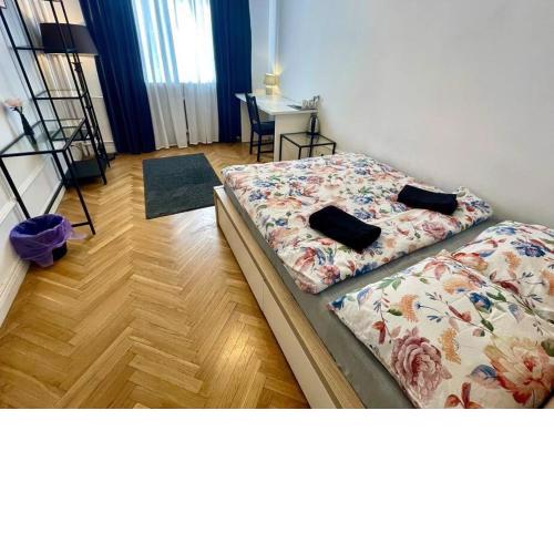 Fantastic Waw - KP69 Room D