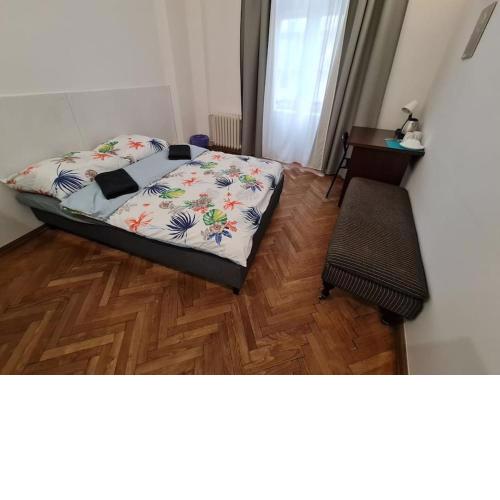 Fantastic Waw - OK11 Room B