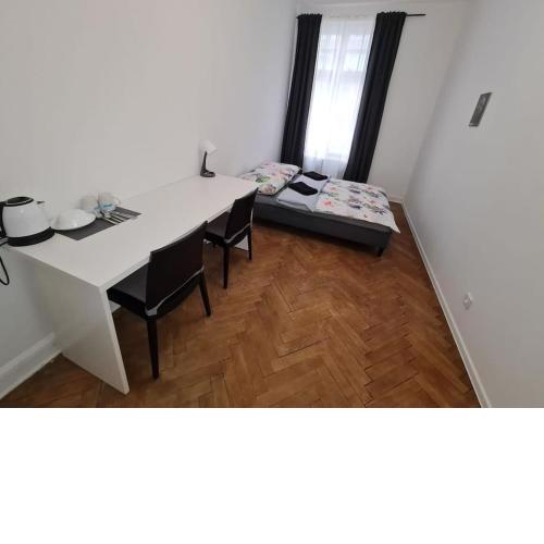 Fantastic Waw - OK11 Room D