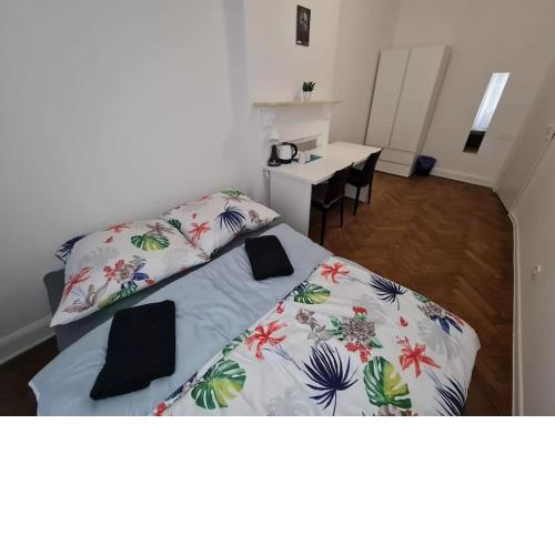 Fantastic Waw - OK11 Room E