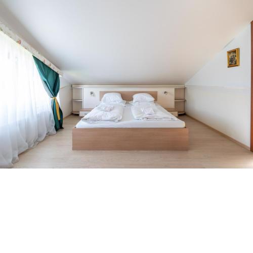 Faraway Aparthotel Near Vienna Airport with Anytime Self Check-In
