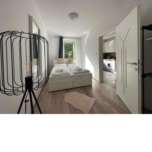 FeelHome-GolfClub-Balkon-4 Gäste-WiFi-Smart TV
