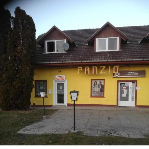 Fekete Macska Panzió