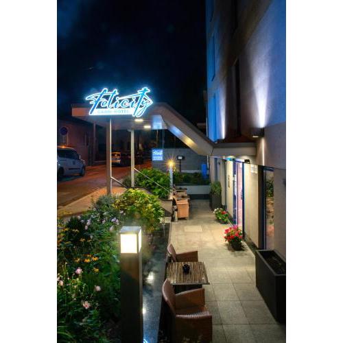 Felicity Garni Hotel