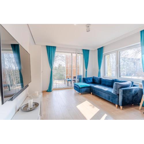 Feniks Seaside Apartment with Pool & near Beach