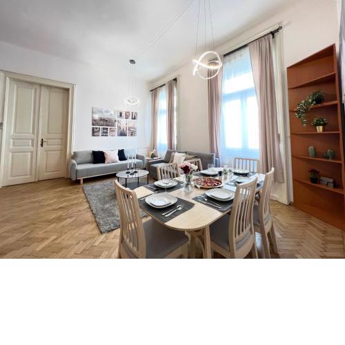 Ferenc Apartment