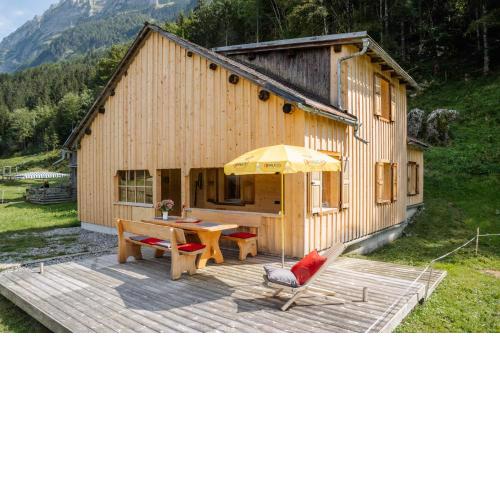 Ferienhaus Bernardas Huesle