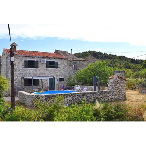 Ferienhaus In Dobropoljana Mit Privatem Pool
