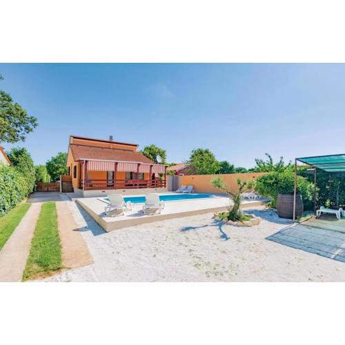 Ferienhaus Marlena Mit Pool