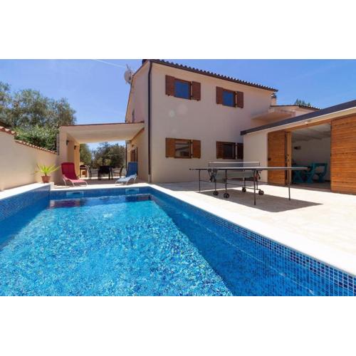 Ferienhaus mit Privatpool für 10 Personen ca 175 qm in Peroj, Istrien Istrische Riviera