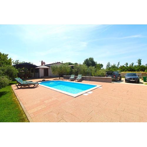 Ferienhaus mit Privatpool für 4 Personen ca 45 qm in Valtura, Istrien Südküste von Istrien